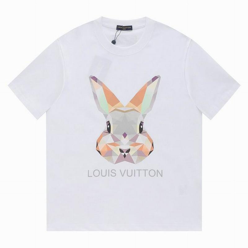 Louis Vuitton Men's T-shirts 942